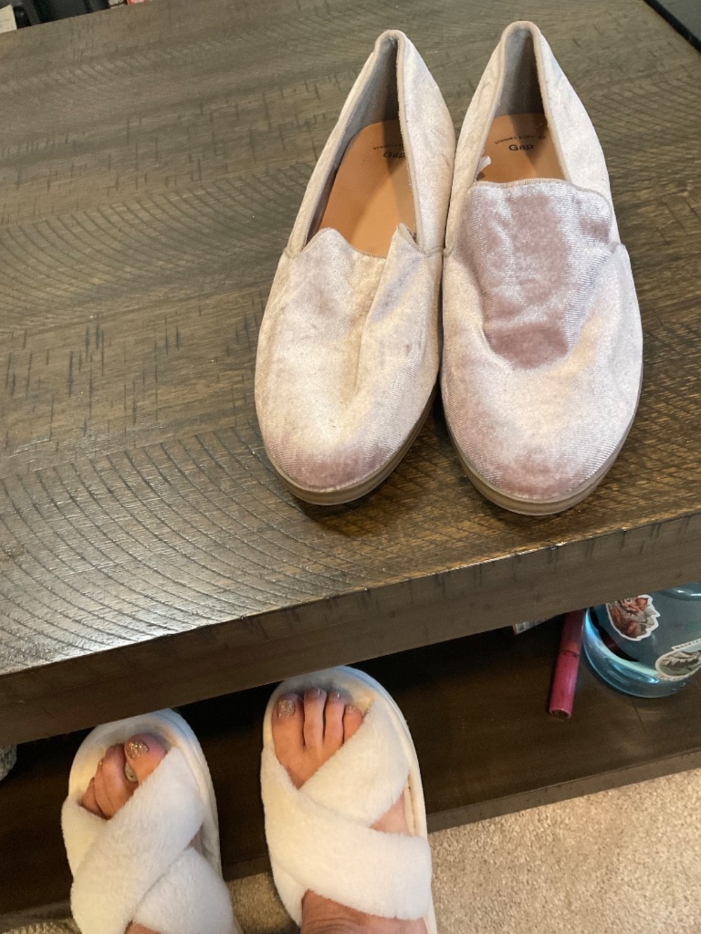 Shoes - Picture 4 of 4